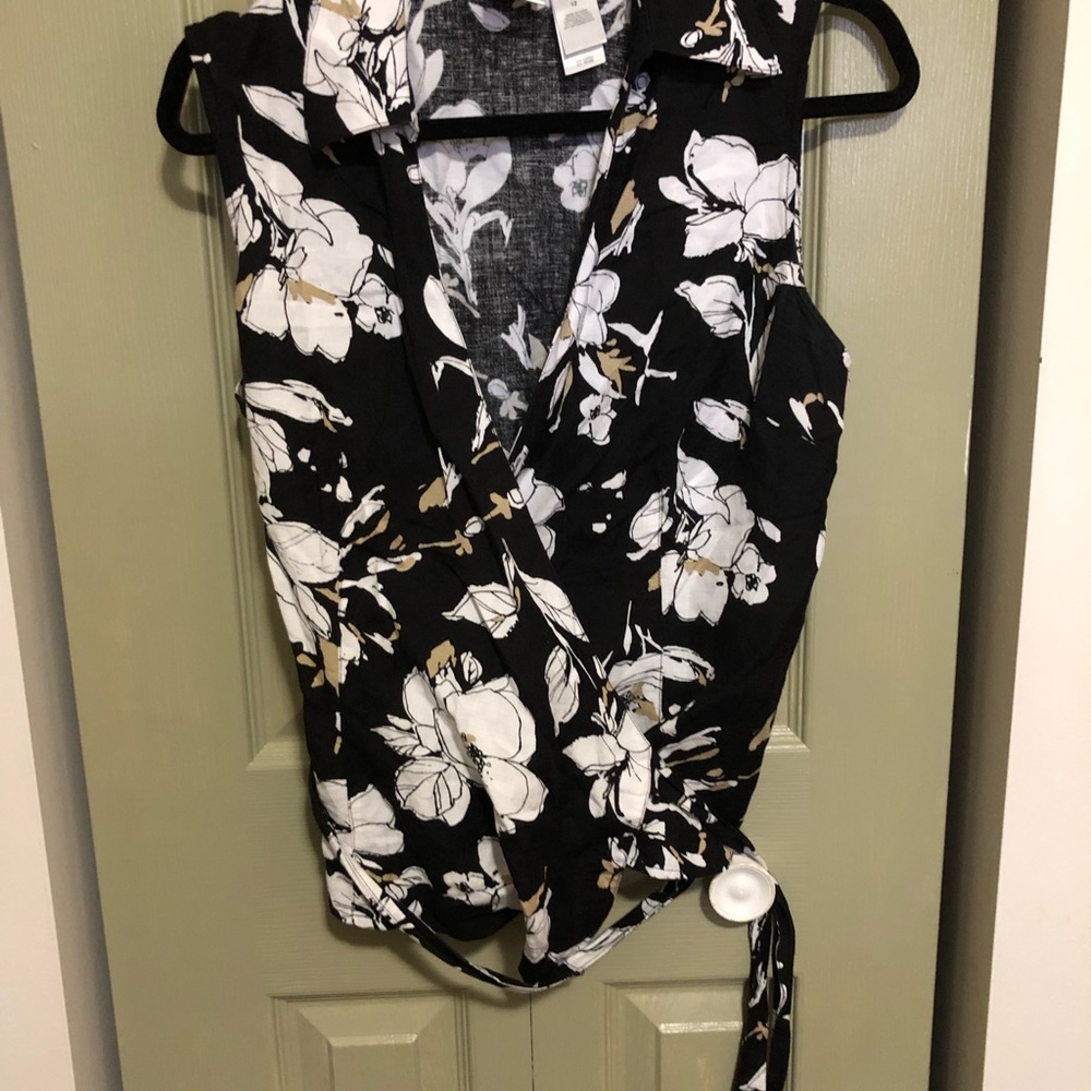 Outfit - Picture 4 of 7